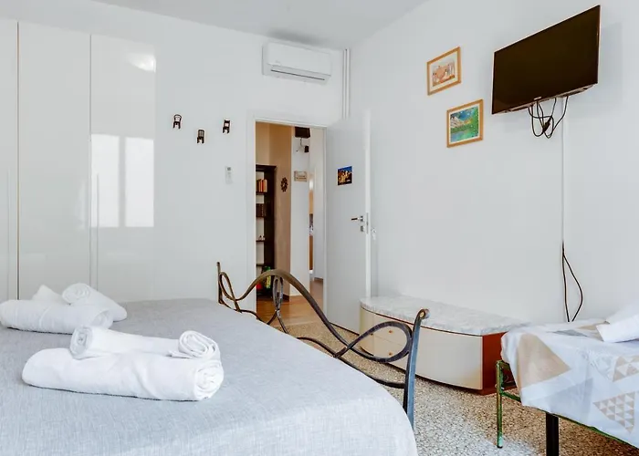 Guesthost - Nonno Doa Appartement La Spezia